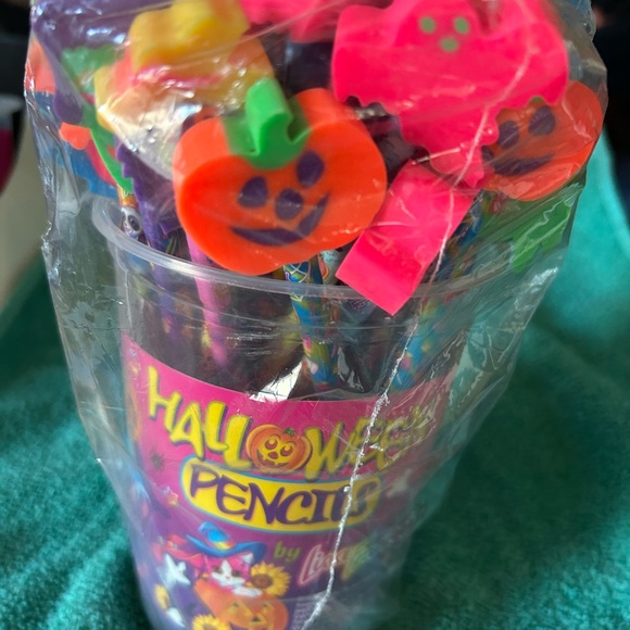 Lisa frank pencils - Picture 3 of 8